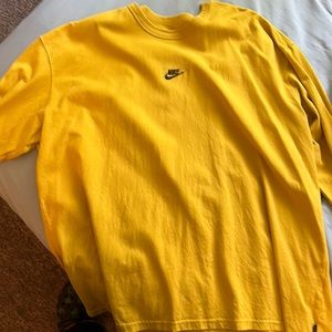 Yellow Nike long sleeve worn one time it’s to big for me good for a big guy